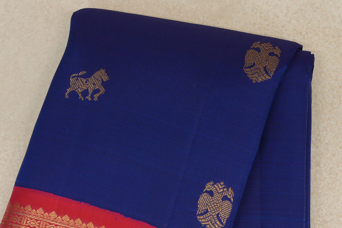 Navy Blue with Reddish Pink Borders Plant Based Kanjivaram Silk Saree  body