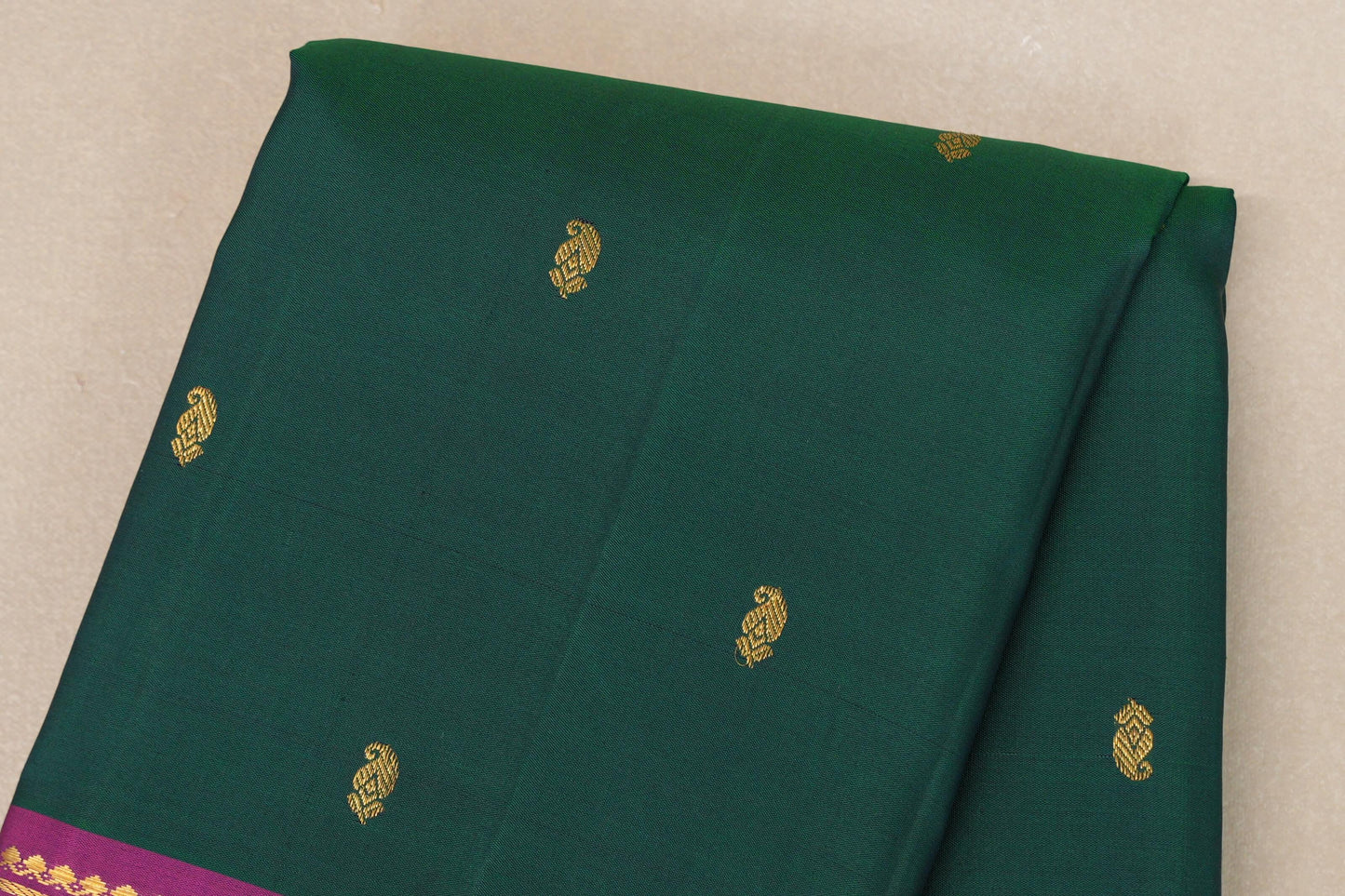 Bottle Green with Bright Magenta Borders Vintage Kanjivaram Silk Saree SS9050