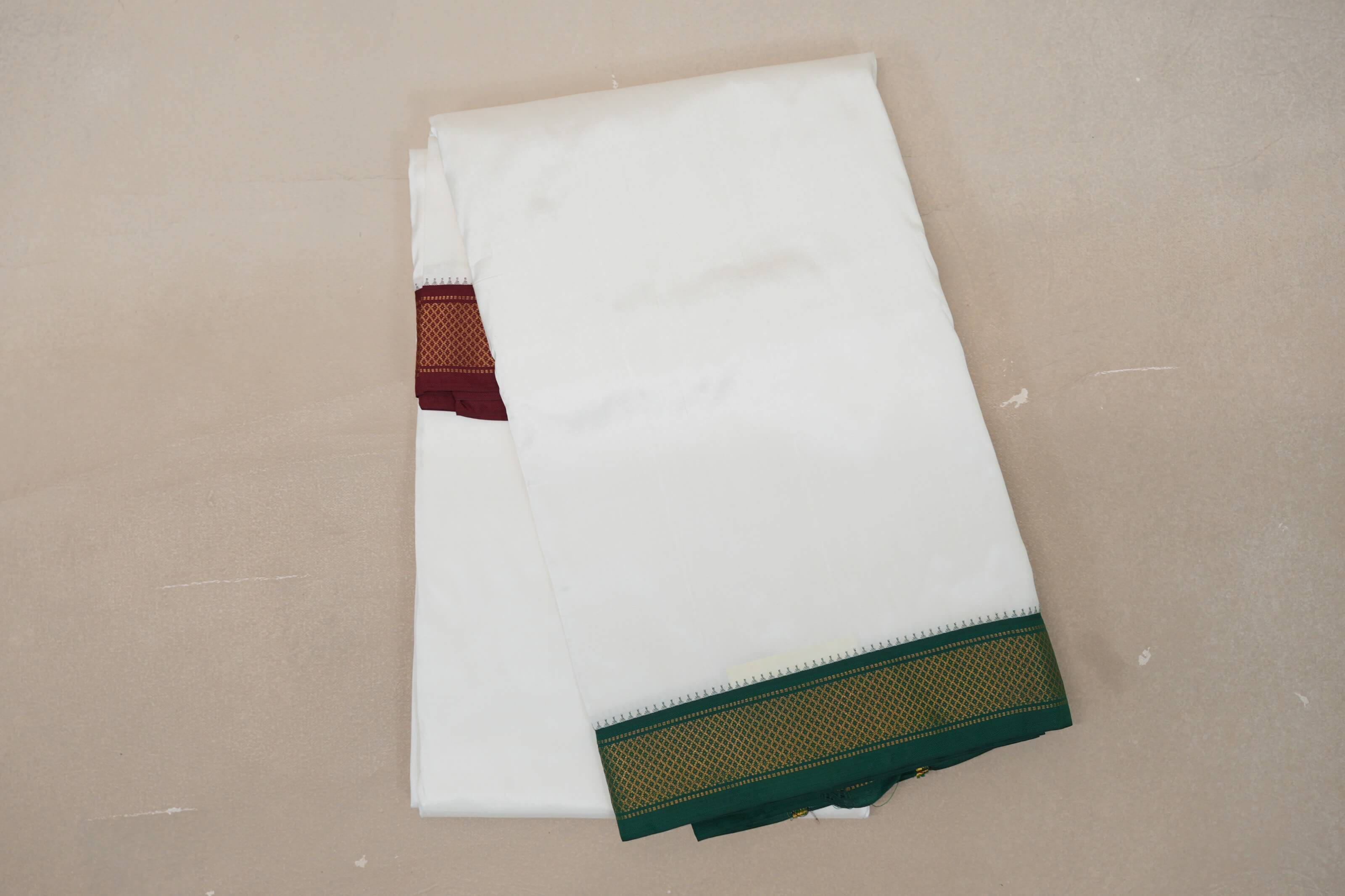 10 Mulam Silk Dhoti with 6 Mulam Angavastram for Wedding DH064