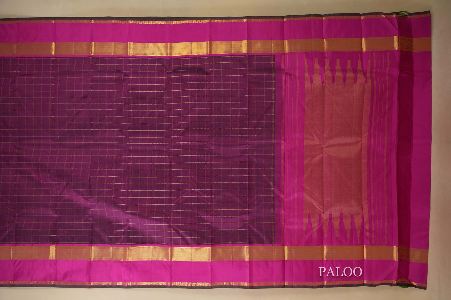 Dark magenta vintage kanjivaram silk  paloo