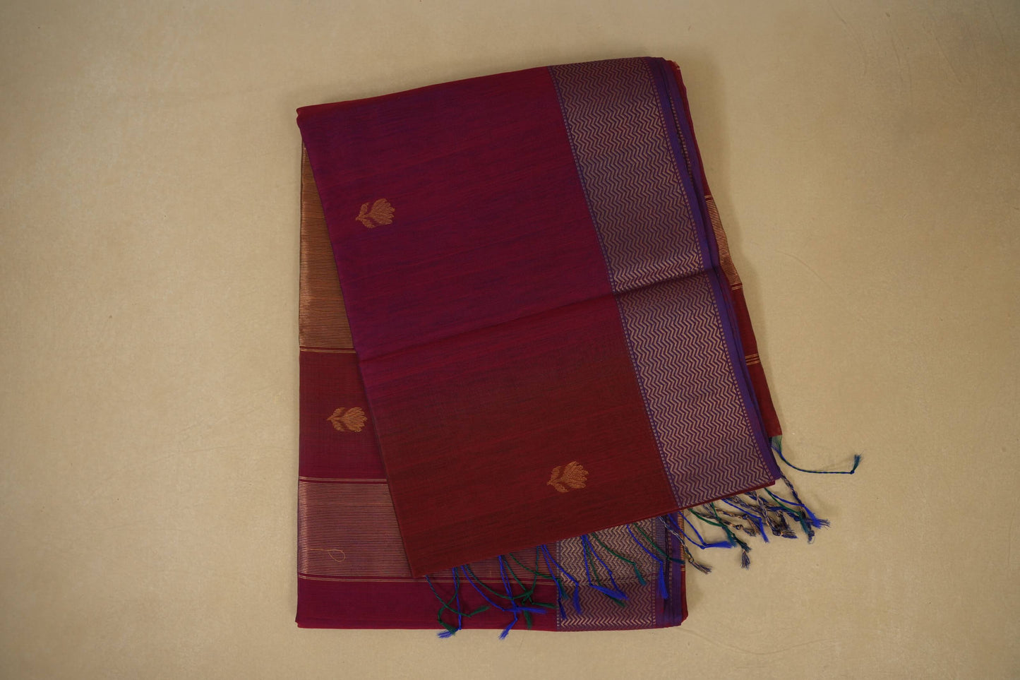 Multi color folded maheshwari silk cotton saree