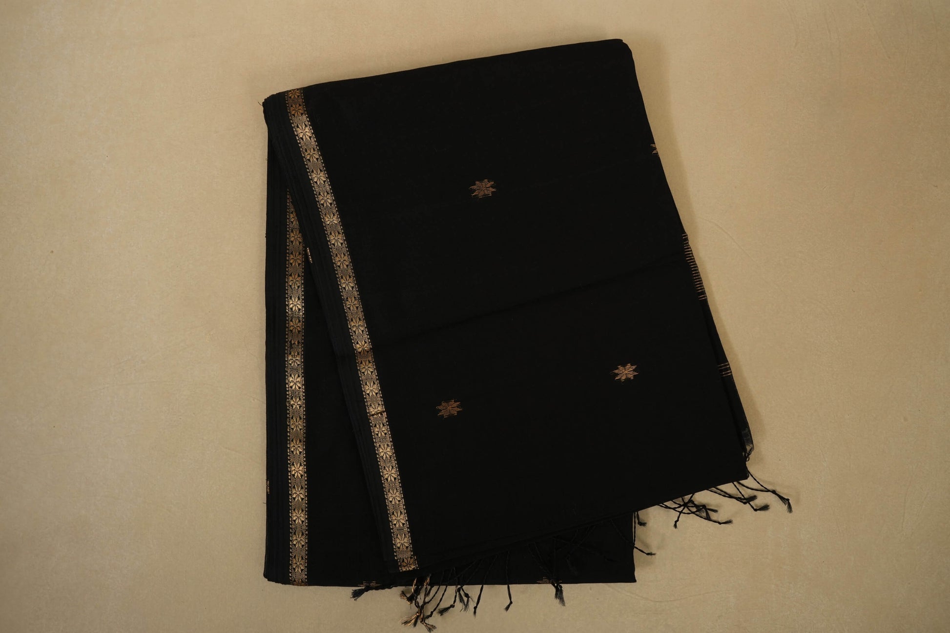 Black folded maheshwari silk cotton saree