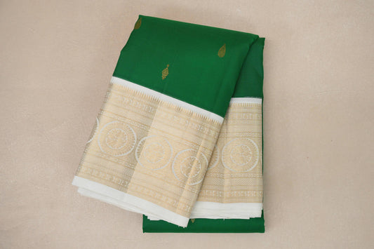 Parrot Green with Milk white Vintage Kanjivaram Silk Saree SS9057