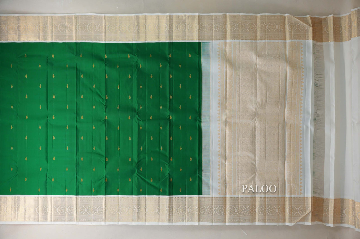 Parrot Green with Milk white Vintage Kanjivaram Silk Saree SS9057