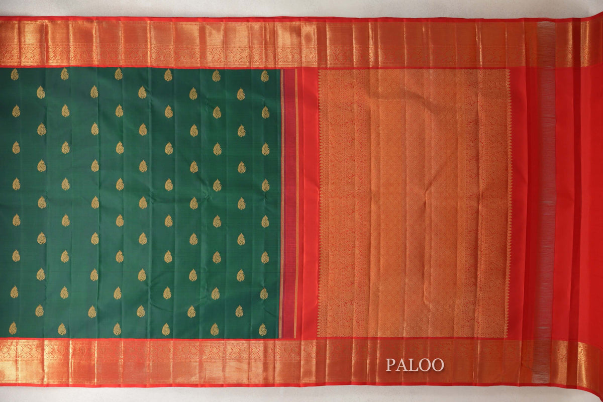Dark Bottle Green with Bright Red Borders Vintage Kanjivaram Silk Saree paloo
