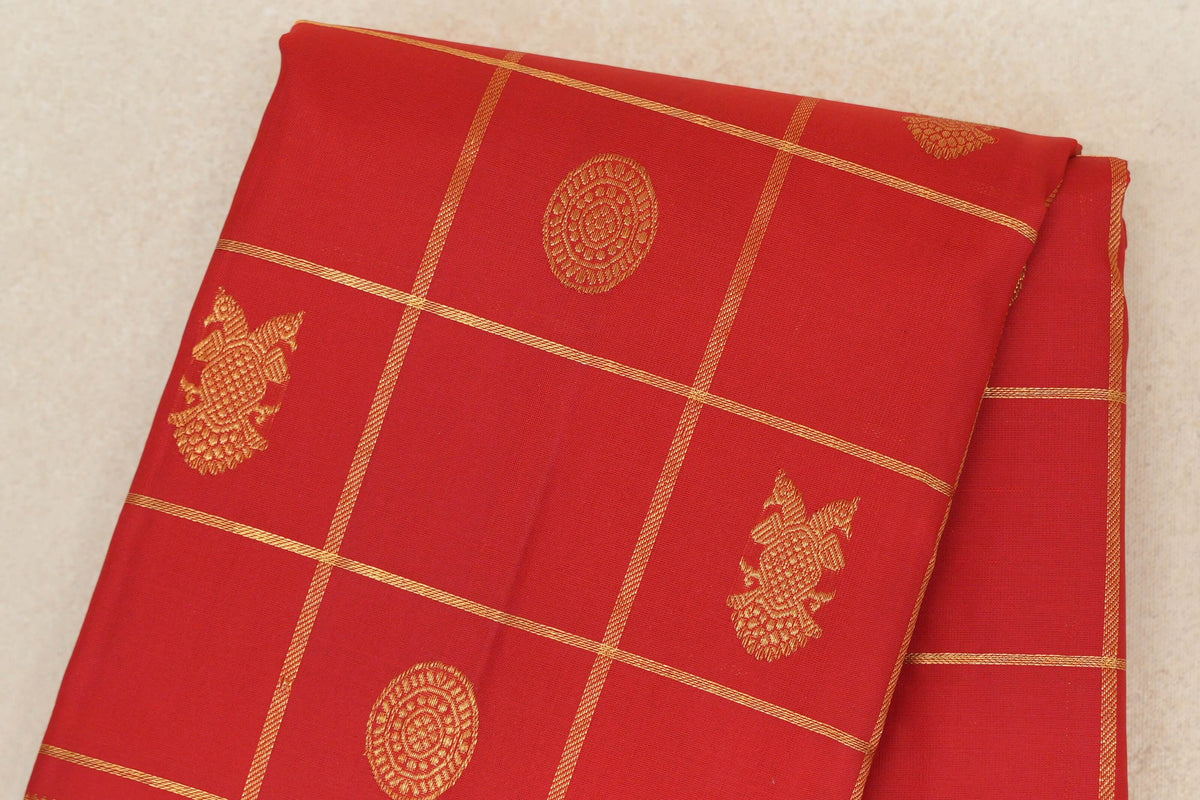 Chilli Red with Zari Checks Vintage Kanjivaram Silk Saree body