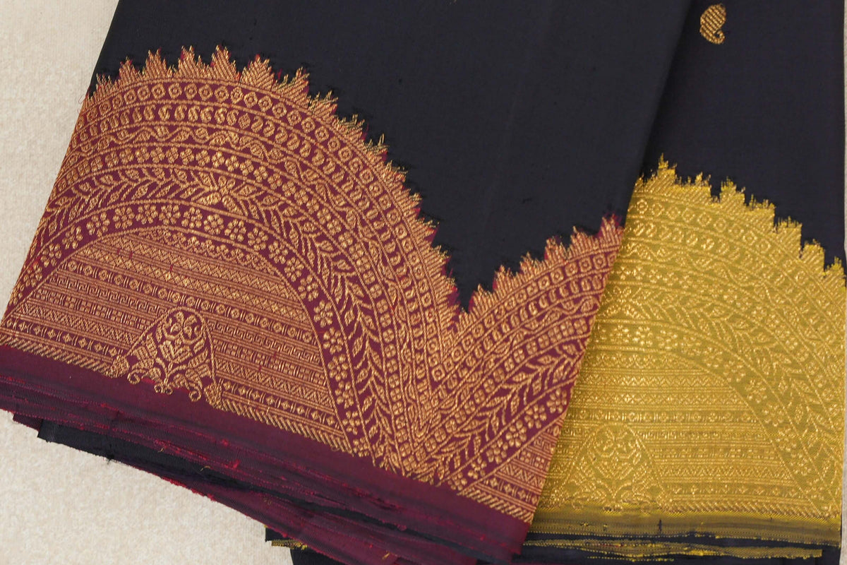 Deep Navy Blue Vintage Kanjivaram Silk Saree border