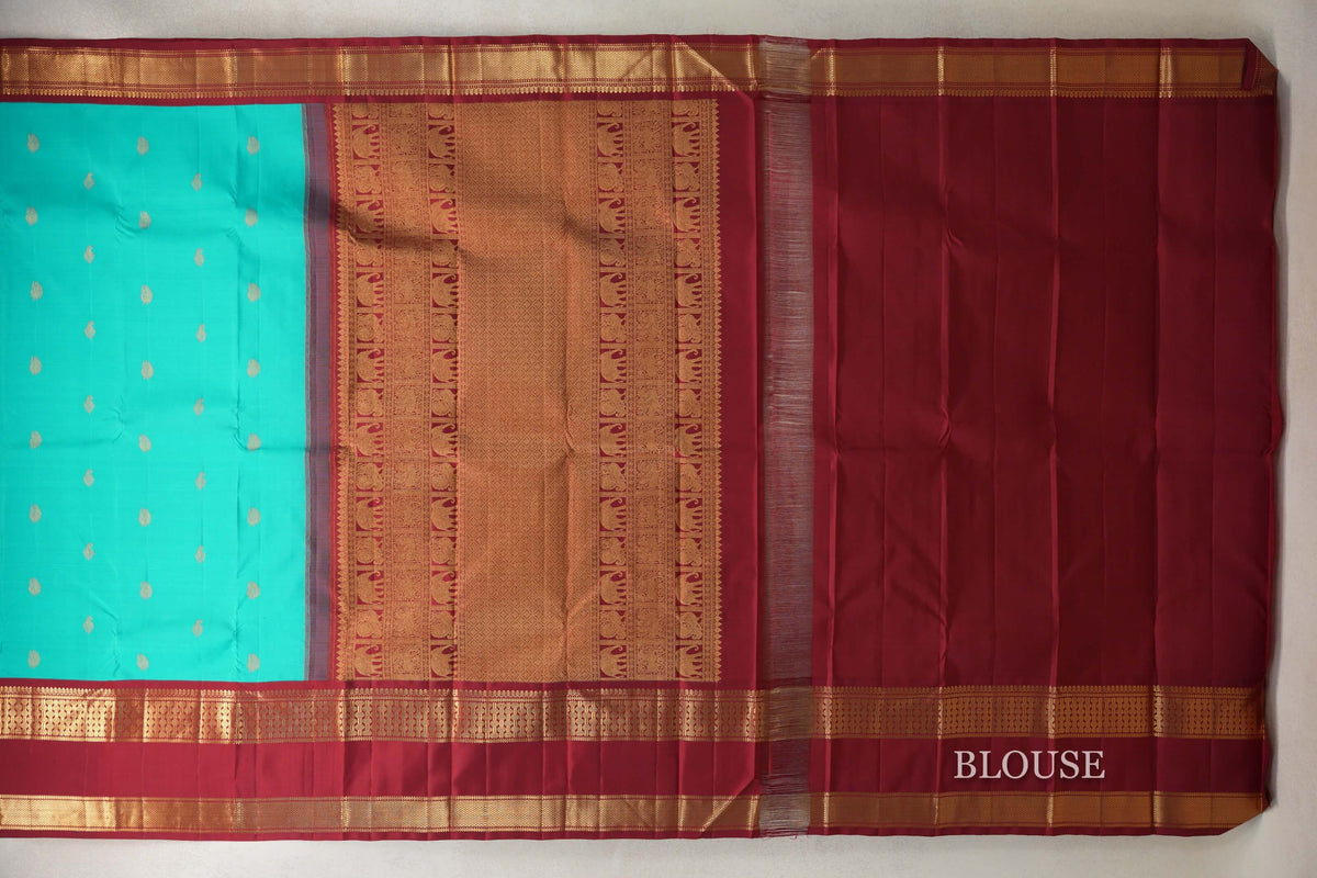 Aqua Blue with Deep Maroon Borders Vintage Kanjivaram Silk Saree blouse