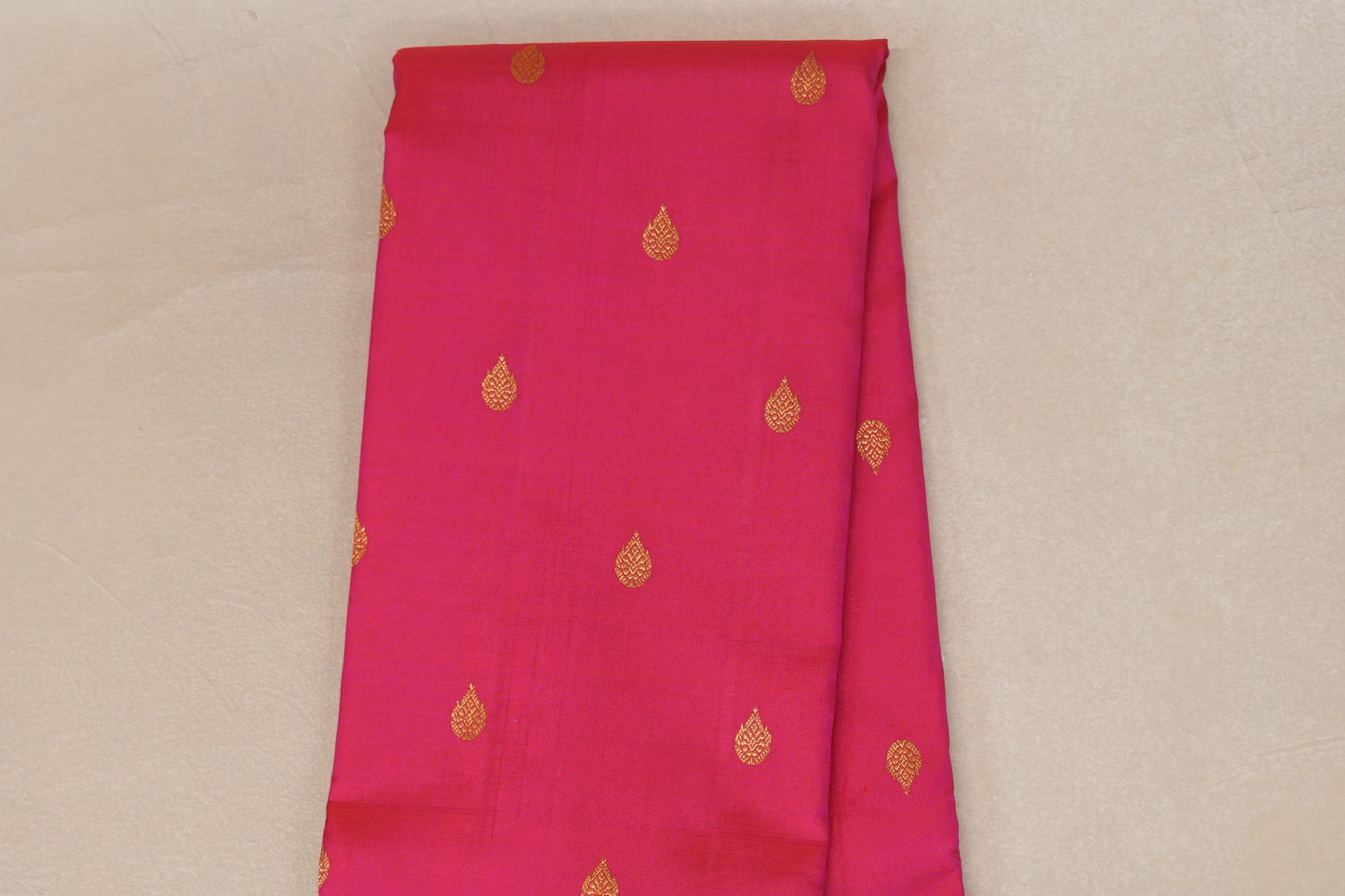Dual Tone Orange and Pink with Dual Tone Pink and Blue Borders Vintage Kanjivaram Silk Saree SS9070