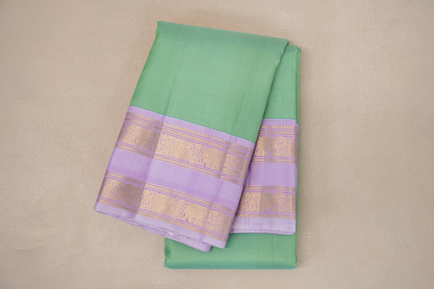 Pastel Green with Lavender Pink Borders Vintage Kanjivaram Silk Saree SS9075