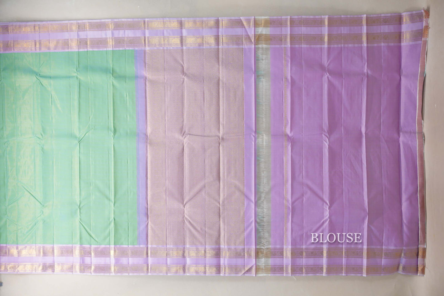 Pastel Green with Lavender Pink Borders Vintage Kanjivaram Silk Saree SS9075