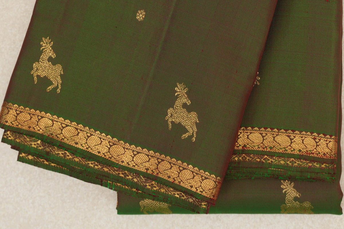 Dual Tone of Forest Green and Red Vintage Kanjivaram Silk Saree border