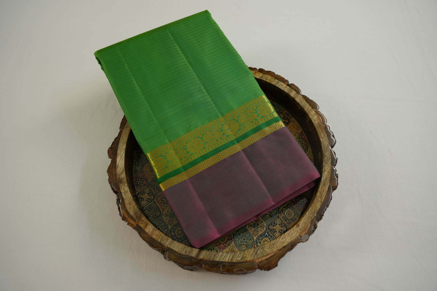 Green light weight kanchipuram saree