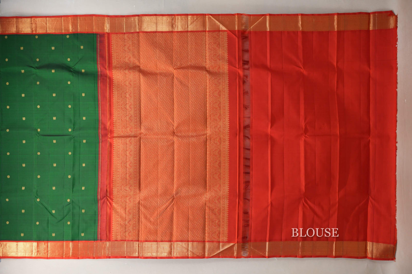 Emerald Green with Bright Red Borders Vintage Kanjivaram Silk Saree SS9079