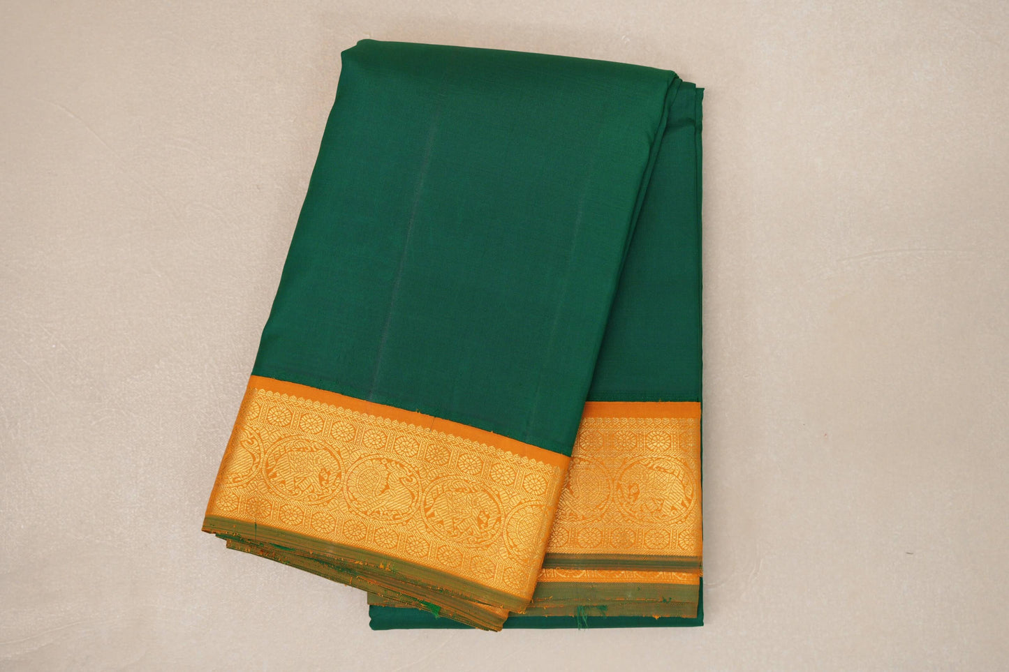 Bright Leaf Green with Mustard Orange Borders Vintage Kanjivaram Silk Saree SS9083