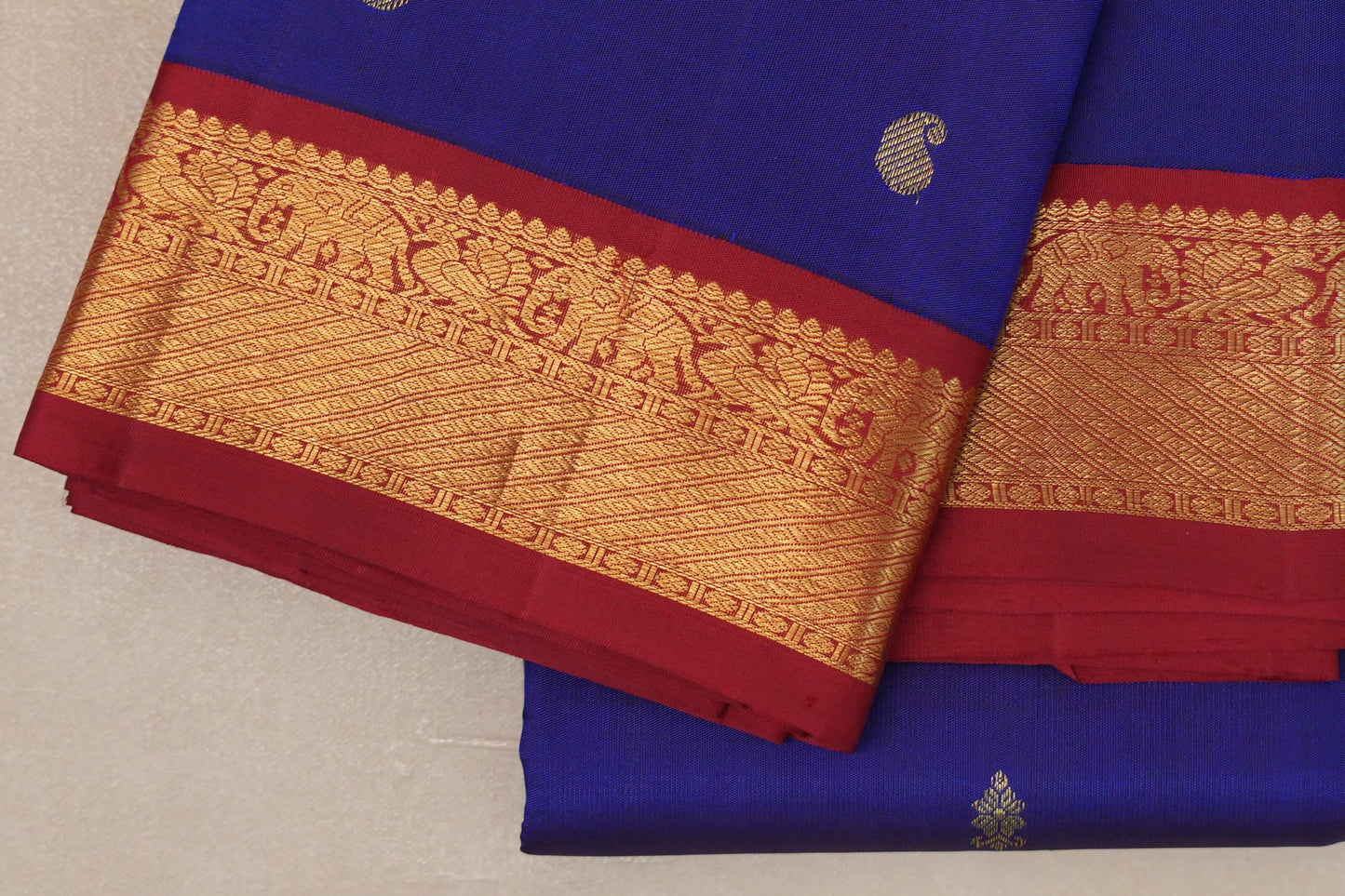 Deep Blue with Deep Maroon Borders Vintage Kanjivaram Silk Saree SS9087