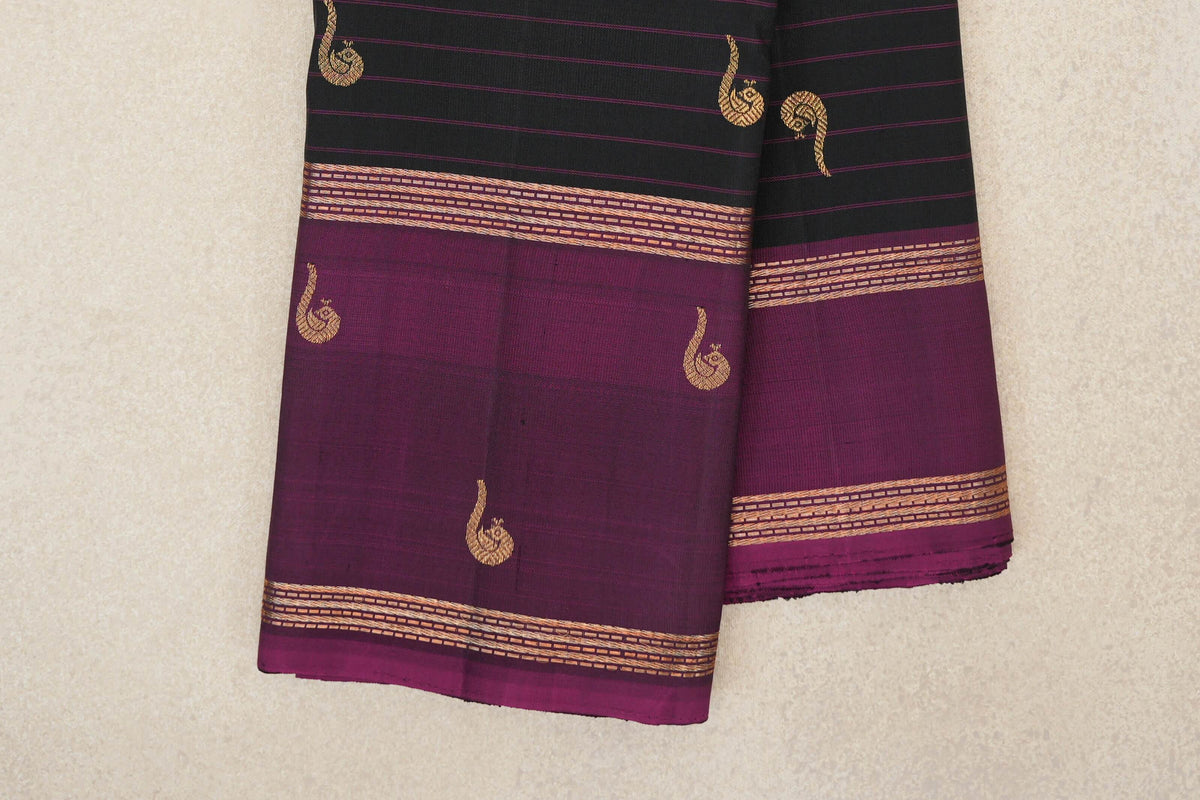 Black Vintage Kanjivaram Silk Saree border
