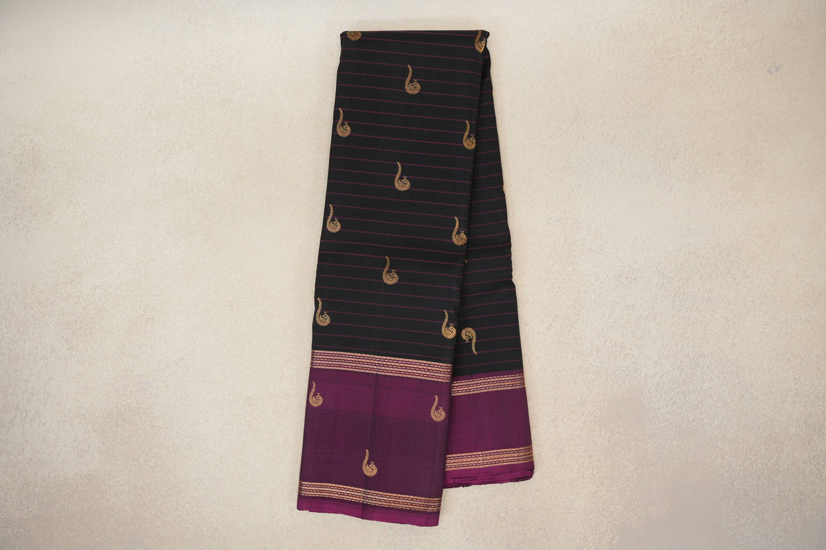 Online Black with Deep Magenta Rettai Pettu Borders Vintage Kanjivaram Silk Saree