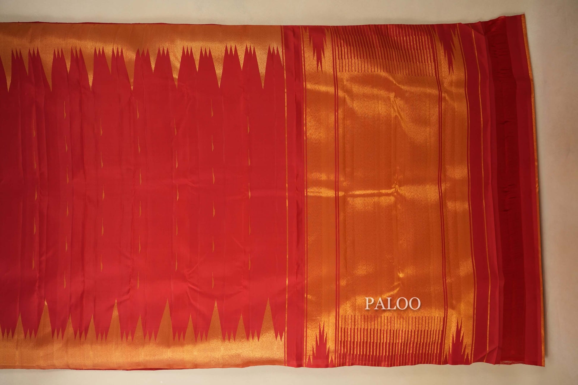 Red Kanjivaram Silk Saree paloo