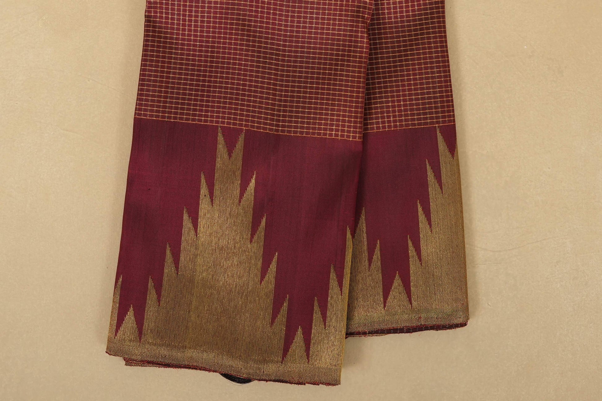 Temple borders vintage kanjivaram silk saree zoom
