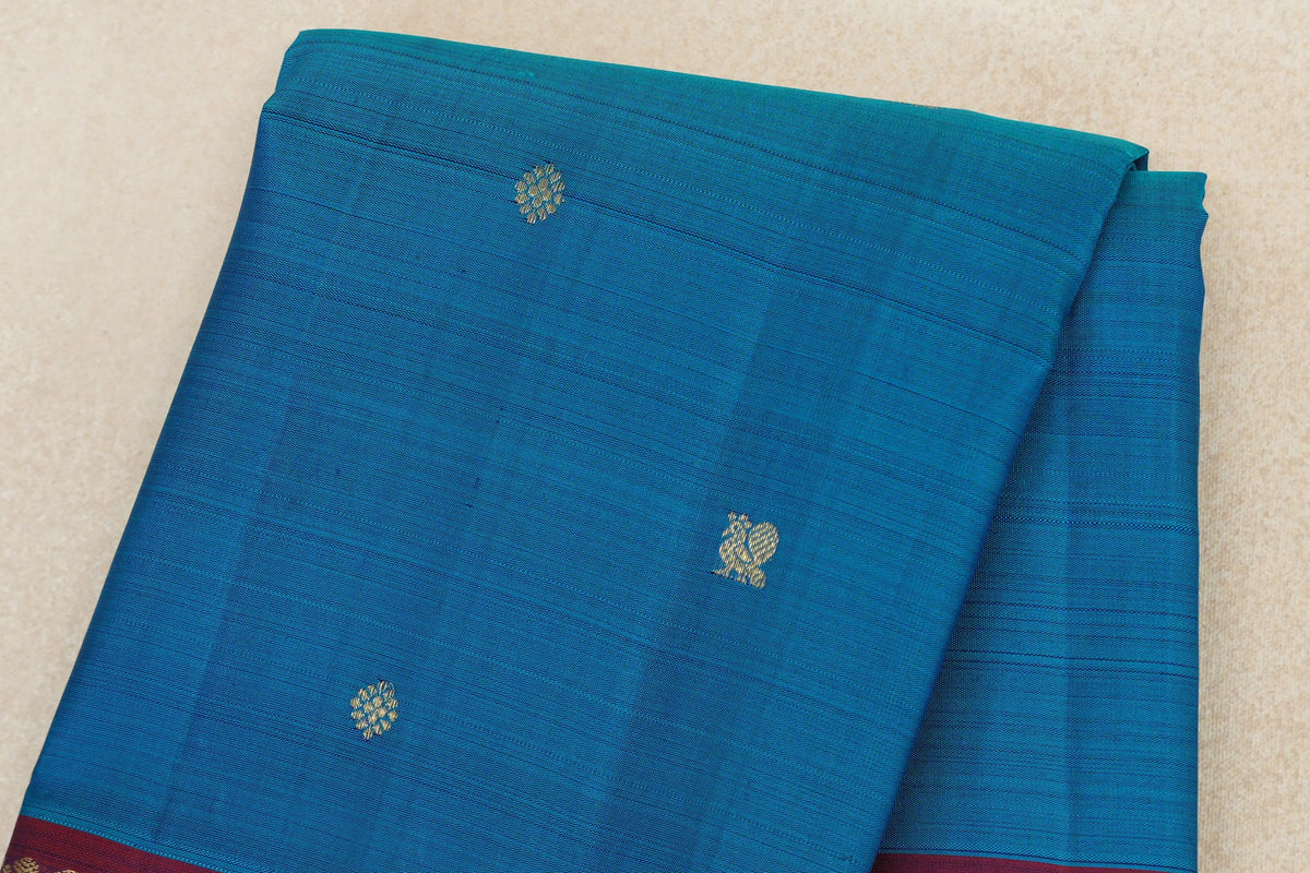 Azure Blue with Wine Red Borders Vintage Kanjivaram Silk Saree body