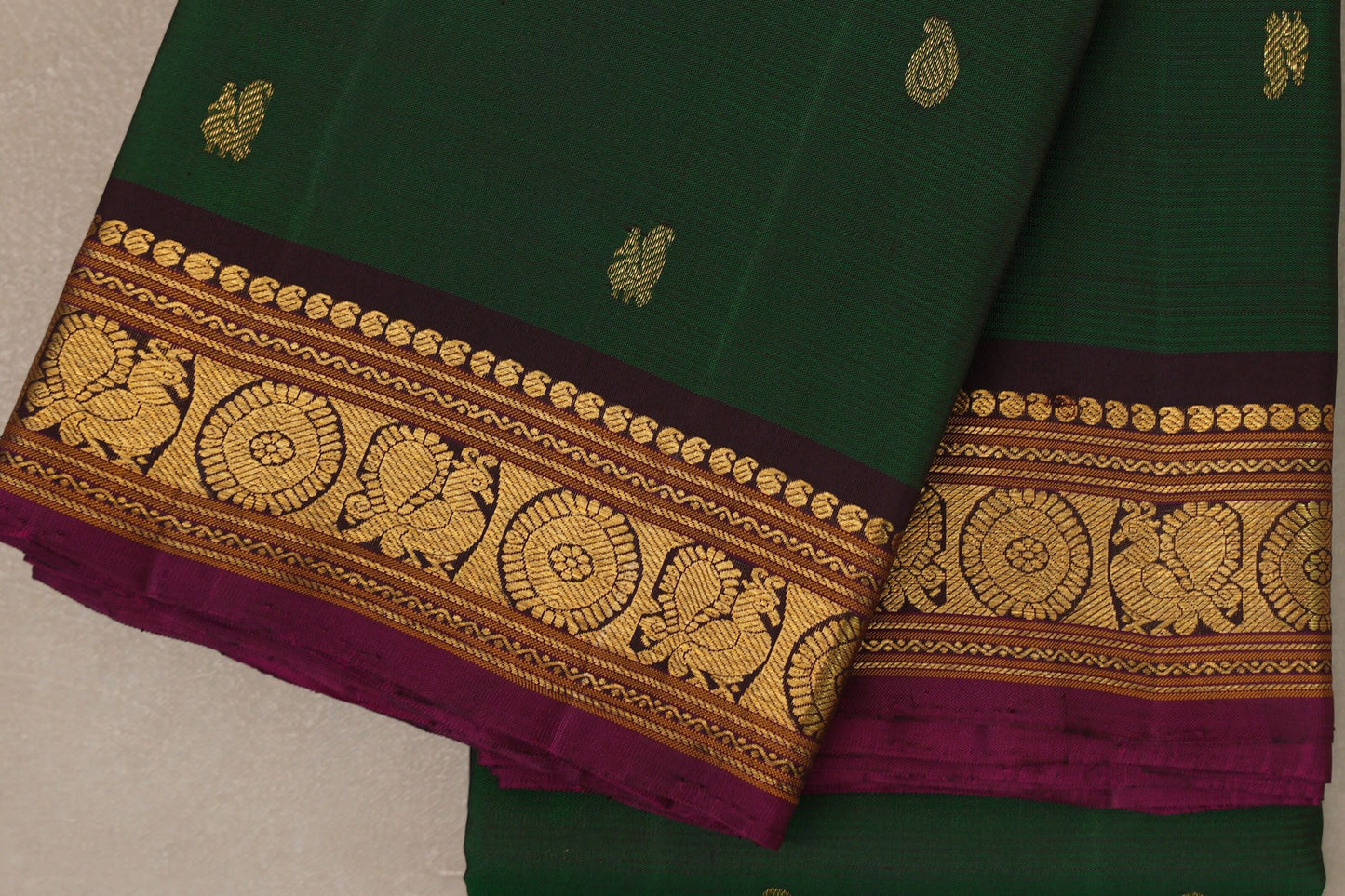 Leaf green with Deep Plum borders Vintage Kanjivaram Silk Saree SS9097