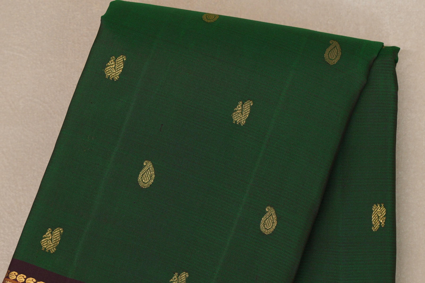 Leaf green with Deep Plum borders Vintage Kanjivaram Silk Saree SS9097