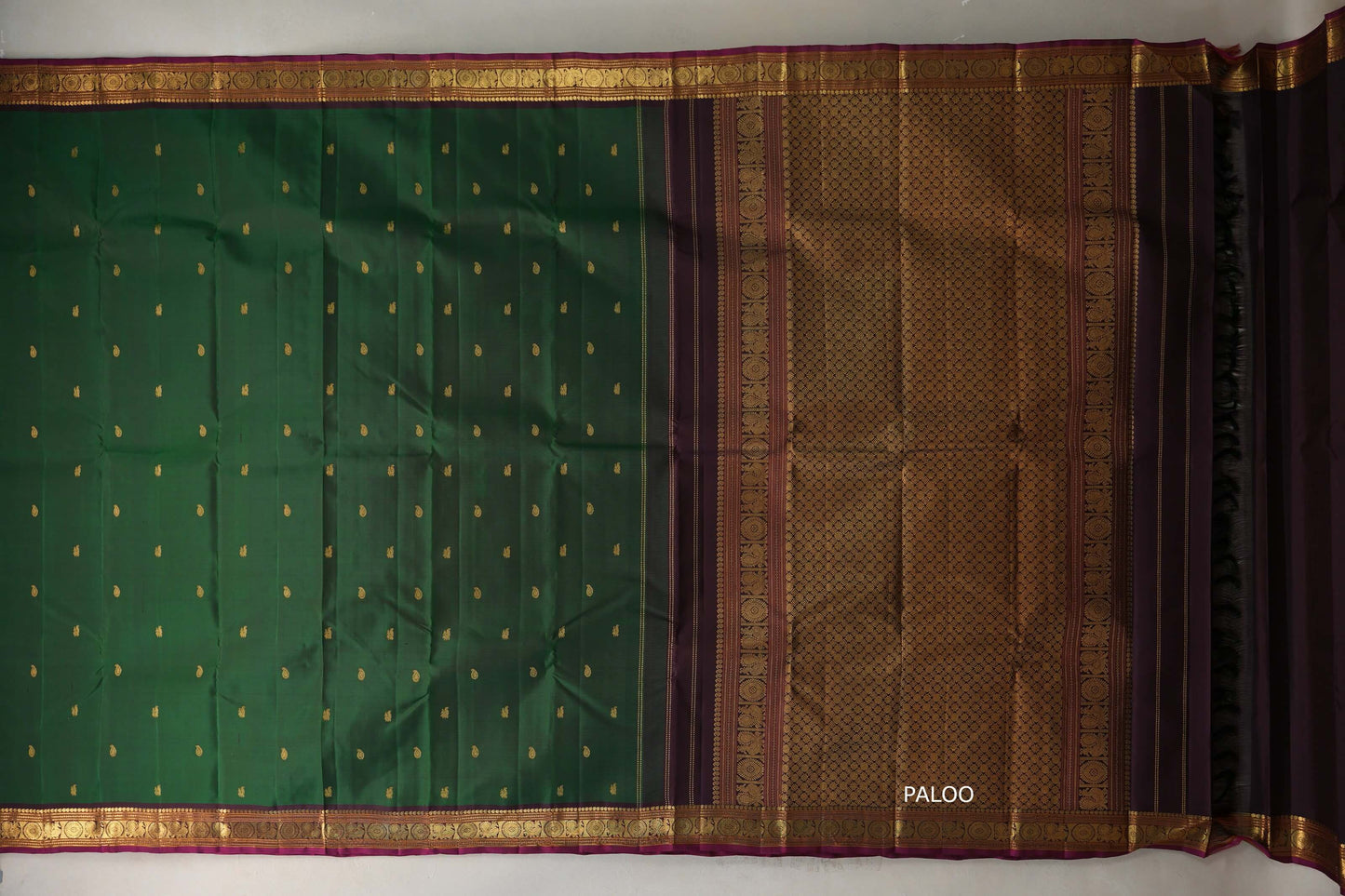 Leaf green with Deep Plum borders Vintage Kanjivaram Silk Saree SS9097