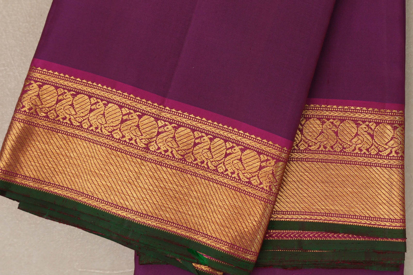 Deep plum purple Vintage Kanjivaram Silk Saree SS9101