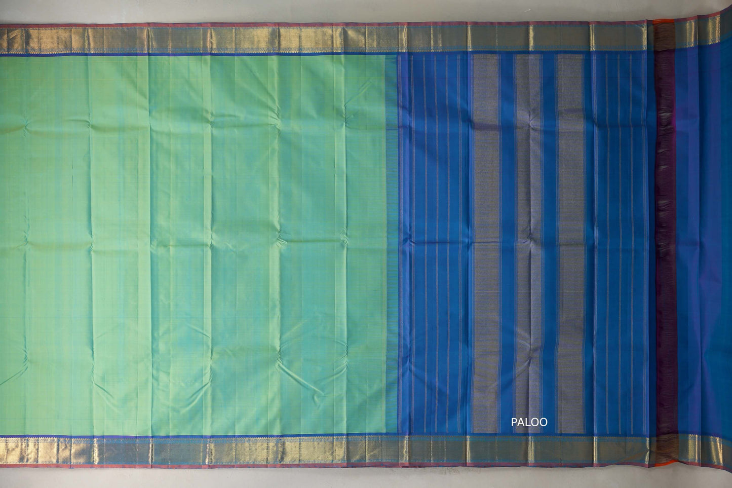 Dual Tone Green and Blue Vintage Kanjivaram Silk Saree SS9103