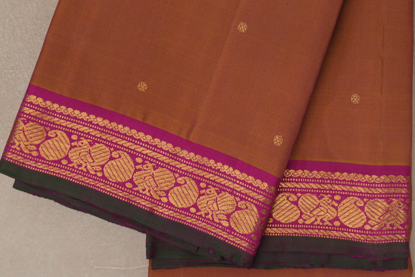 Dual tone of yellow and pink Vintage Kanjivaram Silk Saree SS9110