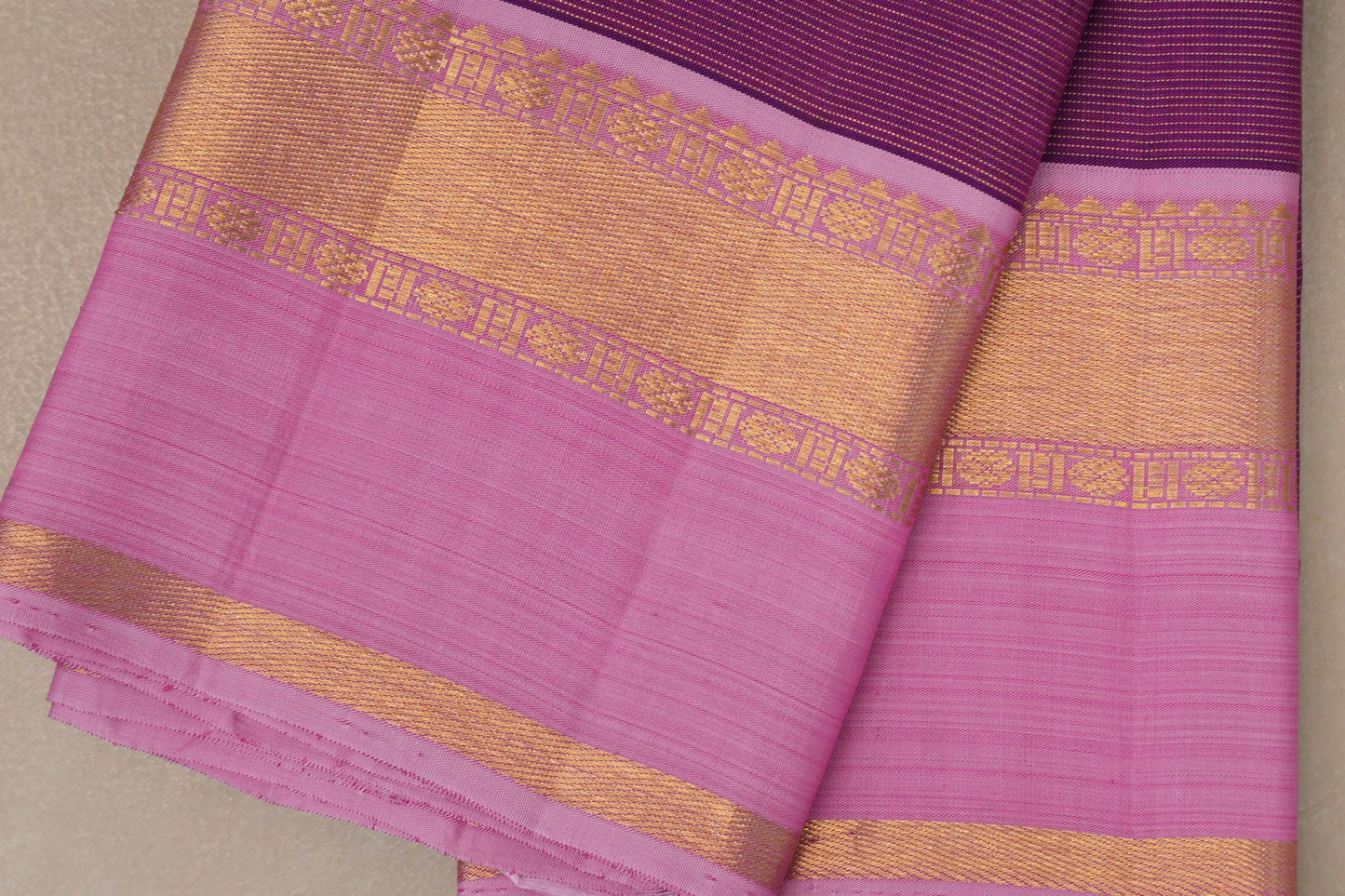 Deep magenta with Baby pink borders Vintage Kanjivaram Silk Saree SS9112