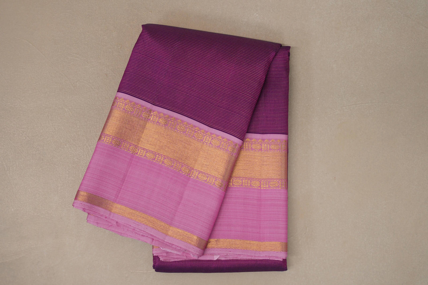 Deep magenta with Baby pink borders Vintage Kanjivaram Silk Saree SS9112