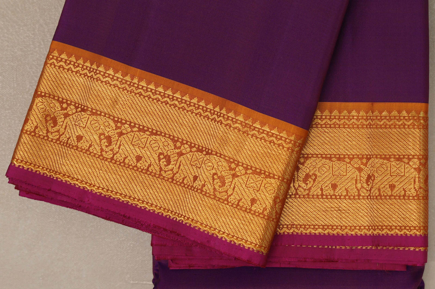 Deep magenta Vintage Kanjivaram Silk Saree SS9114
