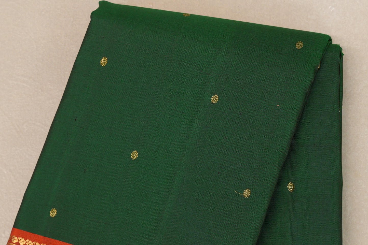 Deep Bottle Green Vintage Kanjivaram Silk Saree SS9115