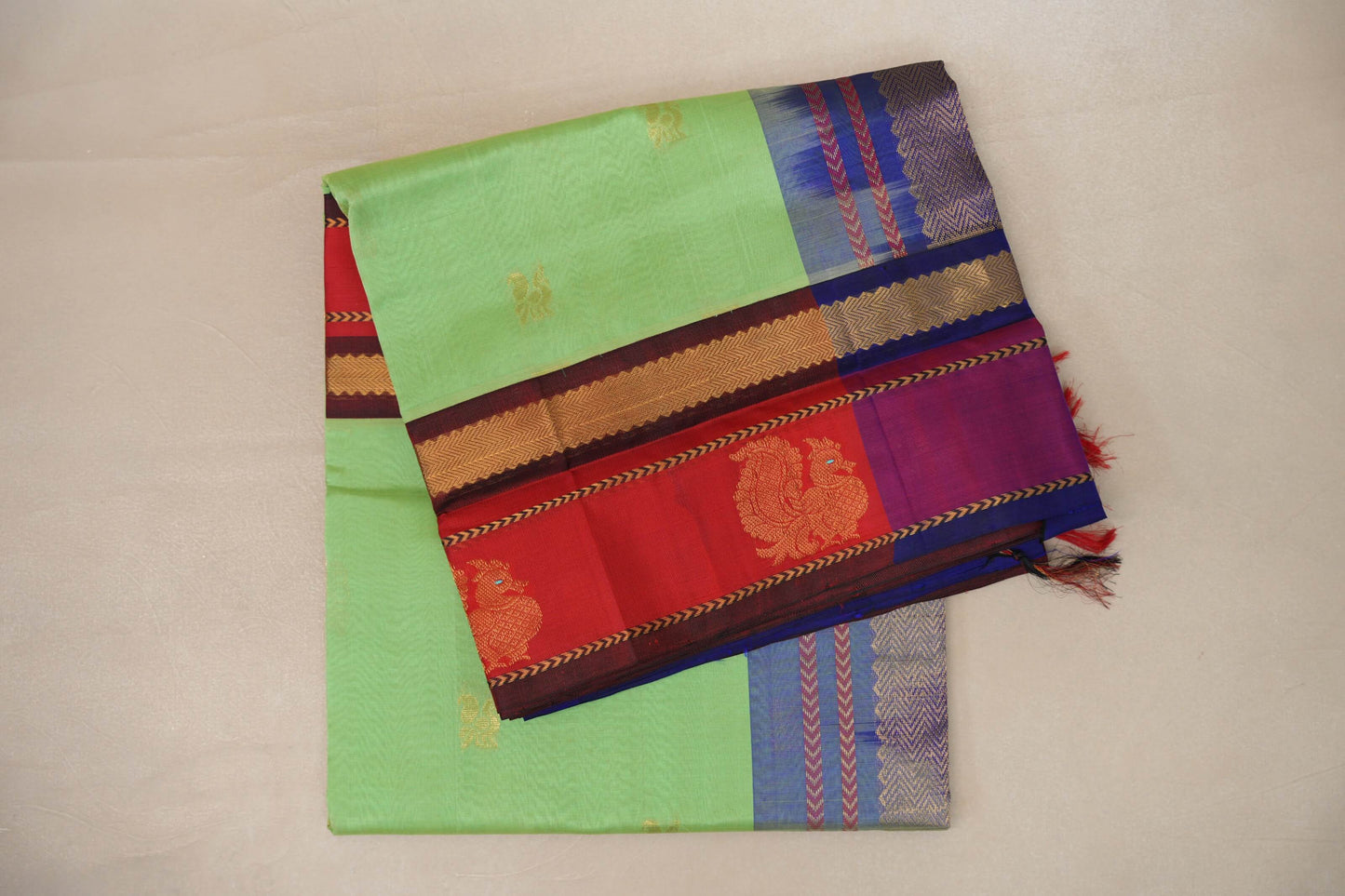 Pastel Green with Bright Red Borders Vintage Silk Cotton Saree SS9116