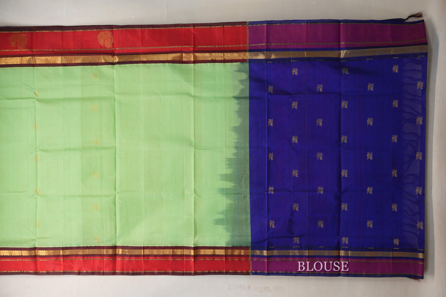 Pastel Green with Bright Red Borders Vintage Silk Cotton Saree SS9116