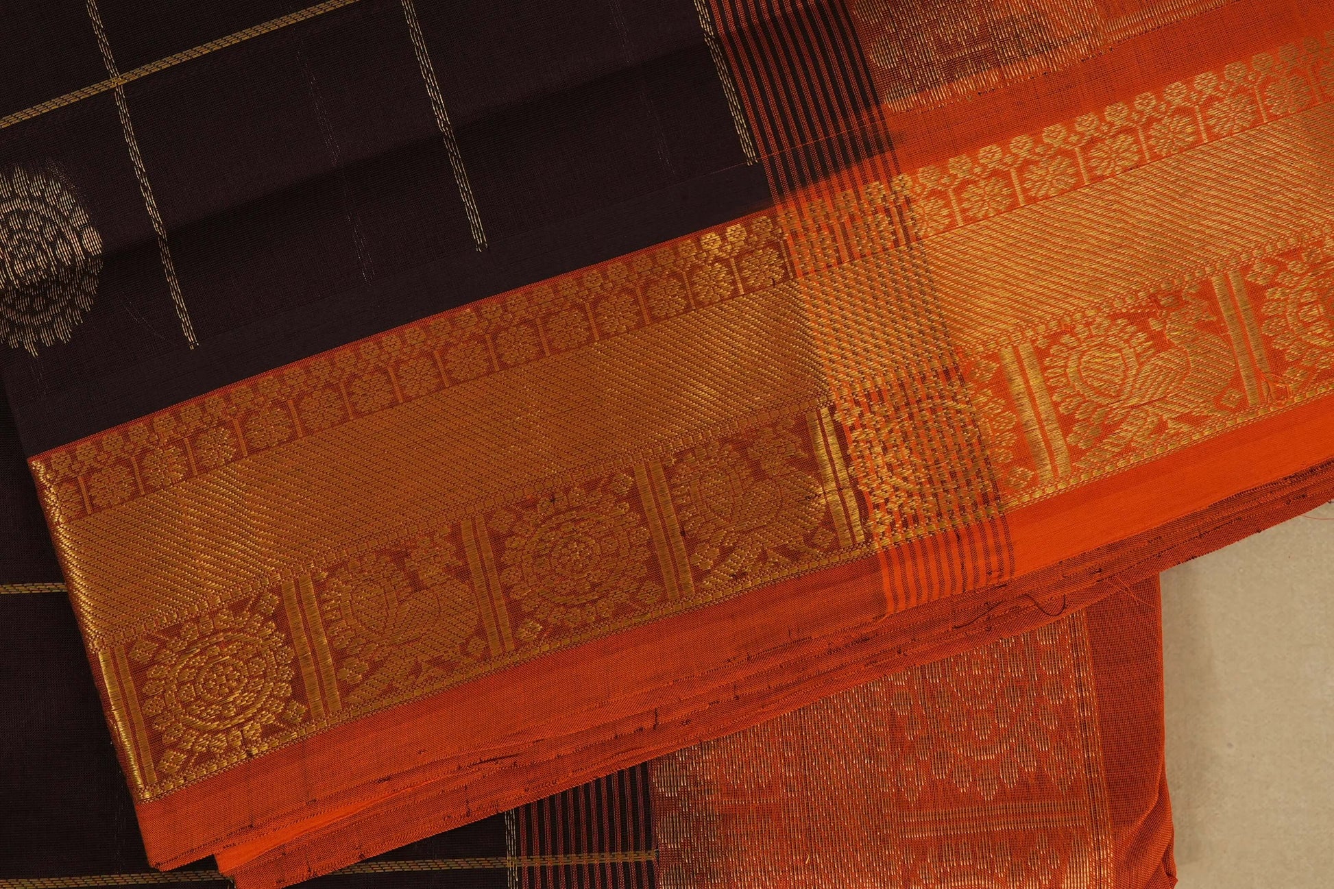 Dark Coffee Brown checks Nine and a half Yards Silk Cotton Saree border