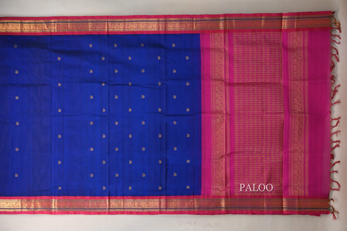 Deep Blue with Bright Pink Borders Vintage Silk Cotton Saree SS9122