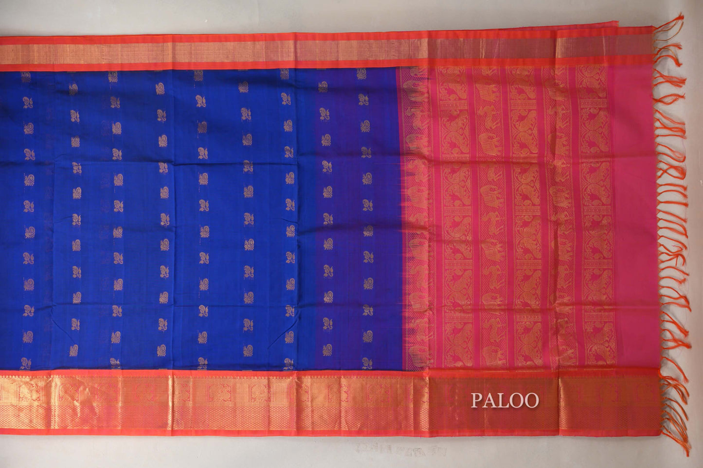 Deep Blue with Orangish Pink Borders Vintage Silk Cotton Saree SS9133