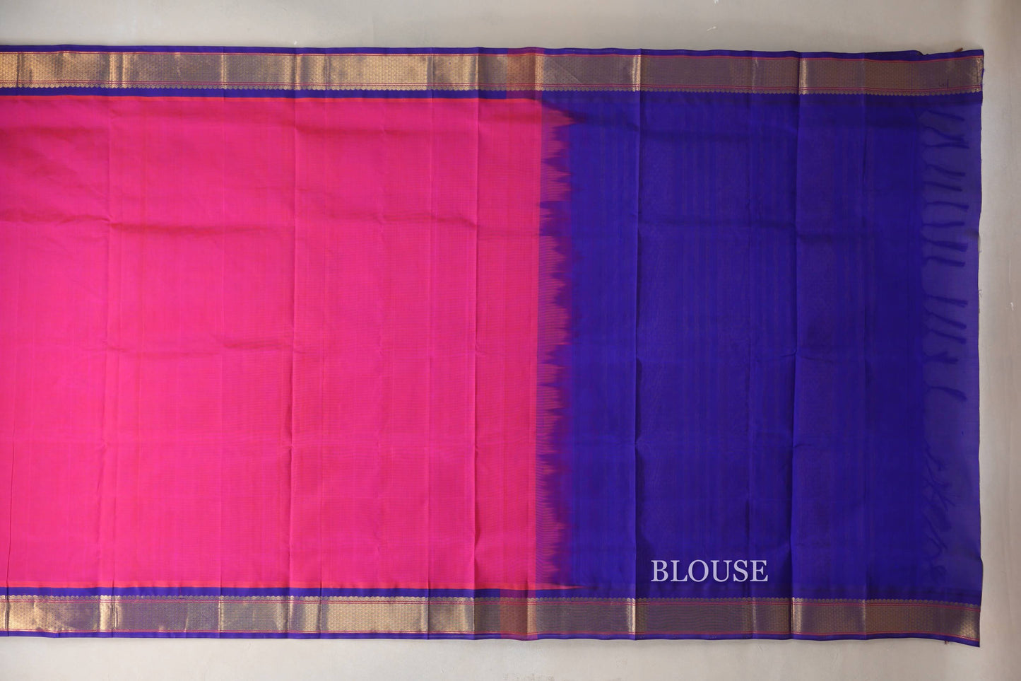 Orangish Pink with Royal Blue Borders Vintage Silk Cotton Saree SS9137
