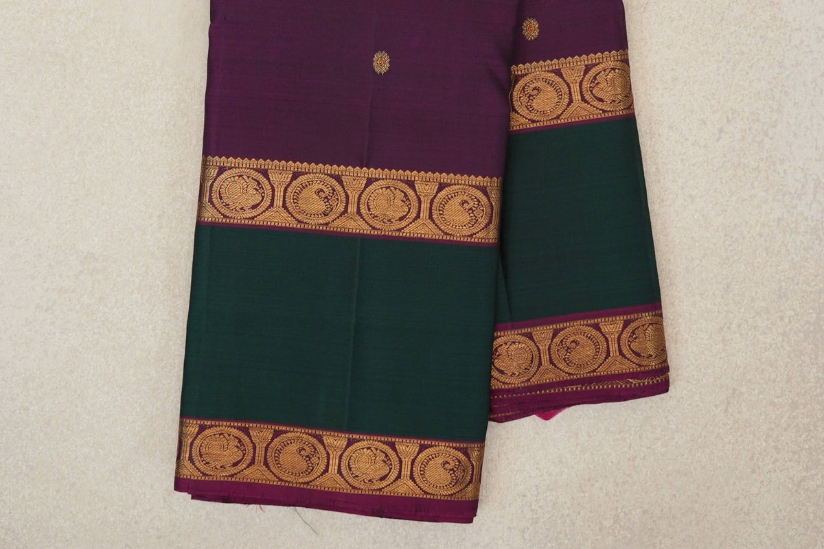 Deep Magenta Vintage Kanjivaram Silk Saree border