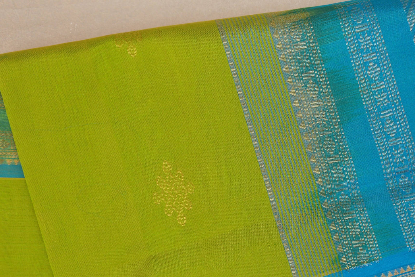 Bright Leaf Green with Aqua Blue Borders Vintage Silk Cotton Saree SS9140