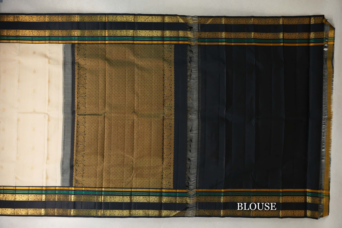 Cream Beige with Dark Navy Blue Borders Vintage Kanjivaram Silk Saree blouse