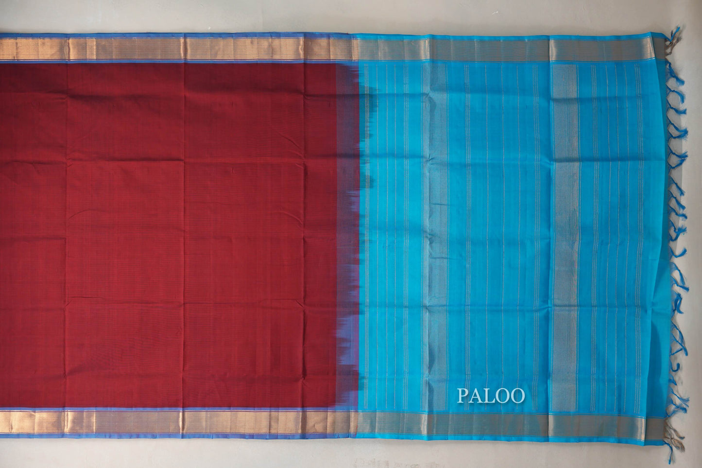 Reddish Maroon with Sky Blue Borders Vintage Silk Cotton Saree SS9143