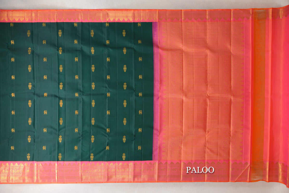 Dark Bottle Green with Orangish Pink Borders Vintage Kanjivaram Silk Saree paloo