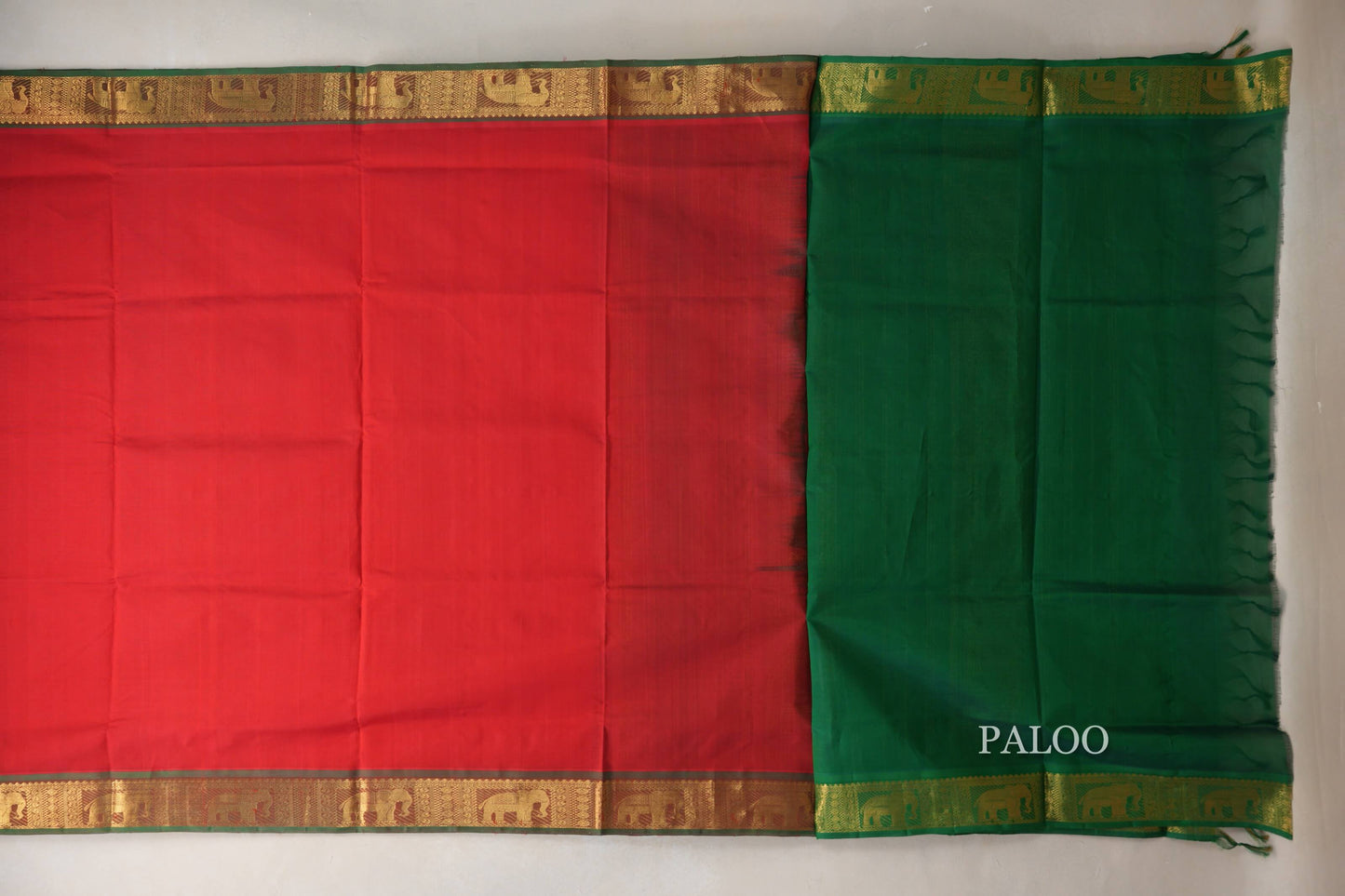 Bright Red with Emerald Green Borders Vintage Silk Cotton Saree SS9145