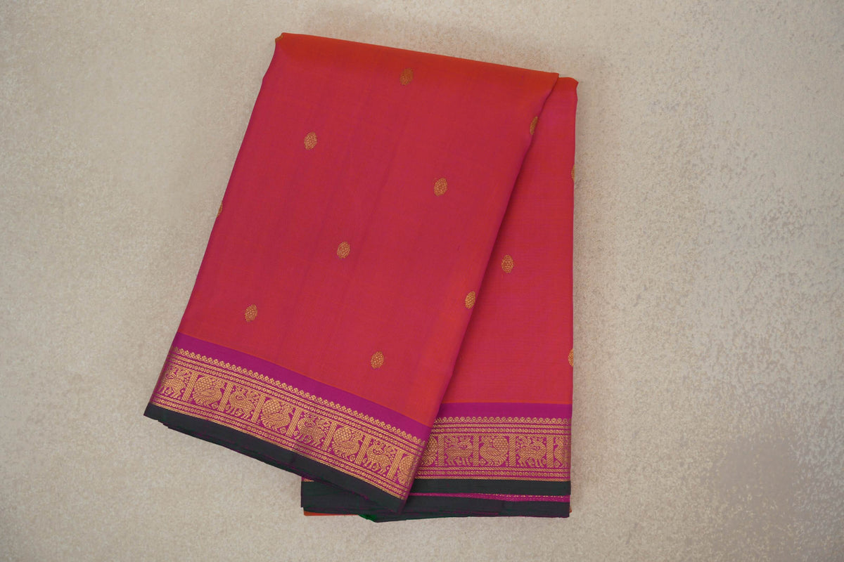 Dual Tone of Orange and Pink with Magenta with Dark Green Selvedge Borders Vintage Kanjivaram Silk Saree