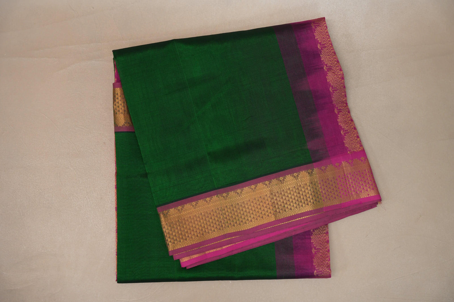 Deep Emerald Green with Bright magenta Nine and a half Yards Silk Cotton Saree SS9151