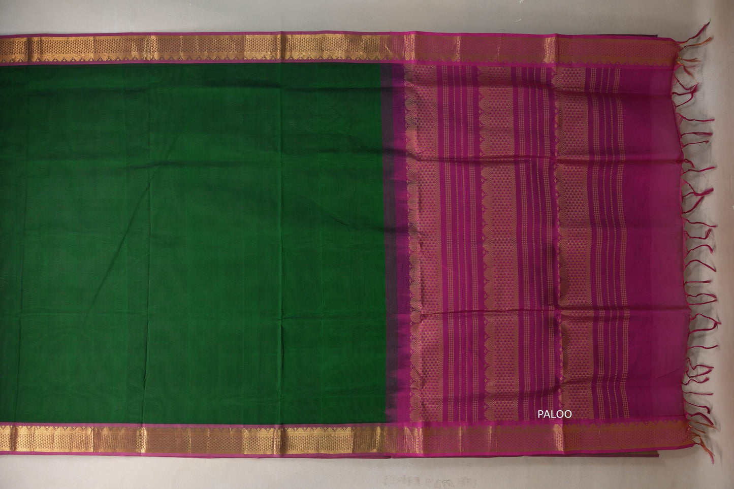 Deep Emerald Green with Bright magenta Nine and a half Yards Silk Cotton Saree SS9151